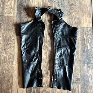 FMC Black Leather Chaps Sz Small